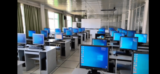 信息與網絡中心機房春季檢修 千機煥新待開學，信息系統運行維護服務全面升級